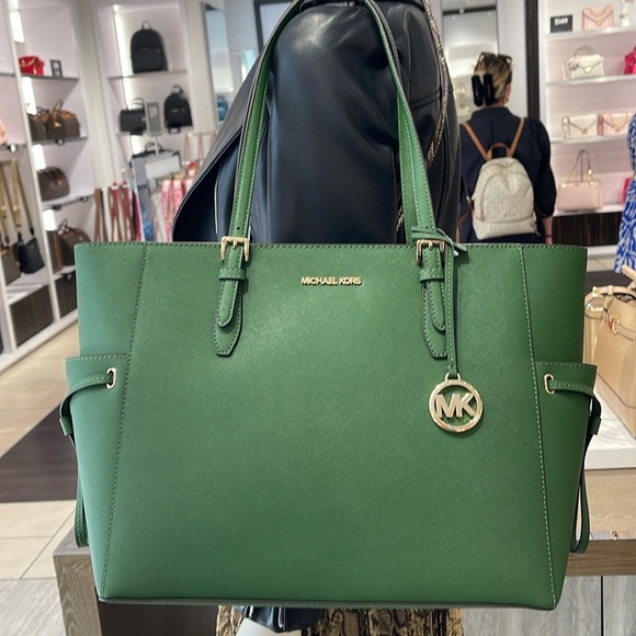 MICHAEL KORS
Gilly Large Saffiano Leather Tote Shoulder Bag
Fern Green
NWT - Picture 3 of 16